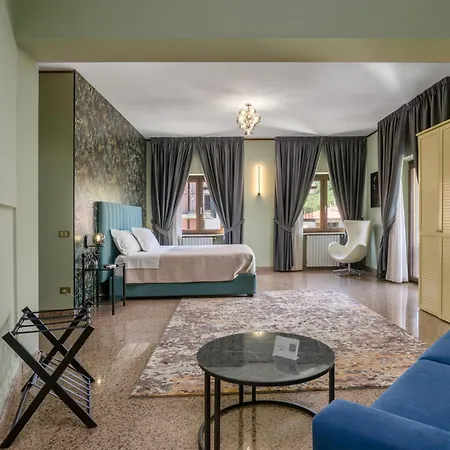 Francesca Luxury * San Demetrio Corone